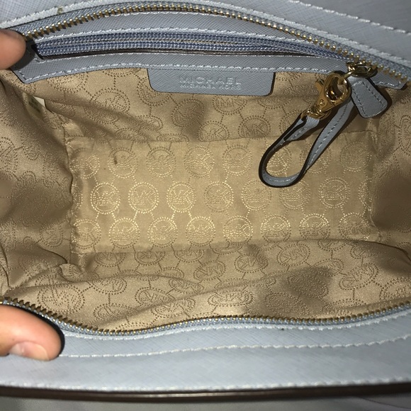 Michael Kors Cross-Body Bag - Picture 6 of 8